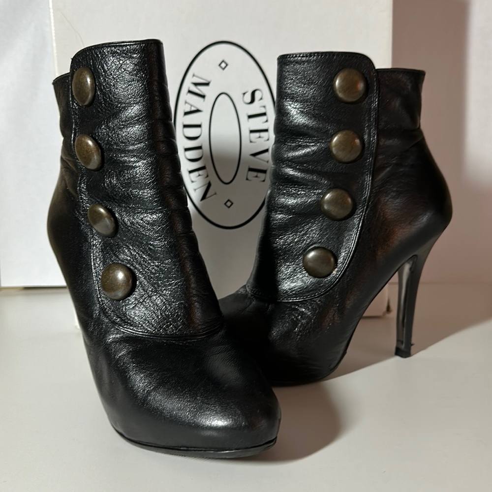 Steve Madden Elivate Black Leather High Heel Boot